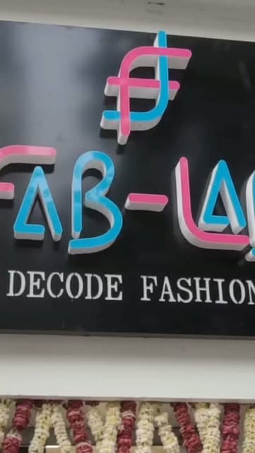 Fab Lab Decode Fashion identity
